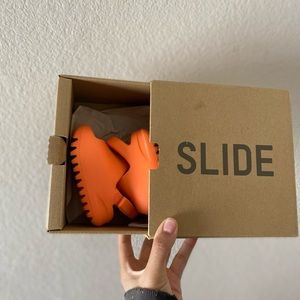 Tee day Enflame orange